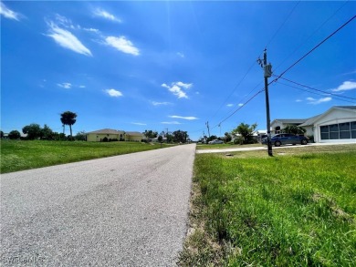 Beautiful waterfront lot in the Pebble Beach Golf Course on Pinemoor West Golf Club in Florida - for sale on GolfHomes.com, golf home, golf lot