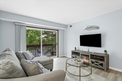 Desirable, bright and beautifully updated 3rd Floor condo with on Flagg Creek Golf Course in Illinois - for sale on GolfHomes.com, golf home, golf lot