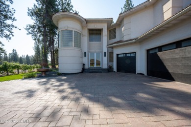 A true show-stopper on The Highlands Golf Course. This 4,432 sq on The Highlands Golf Course, LLC in Idaho - for sale on GolfHomes.com, golf home, golf lot