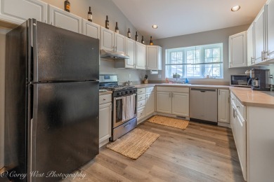 Discover this highly sought-after 3-bedroom, 2-bath ranch home on Bliss Creek Golf Club in Illinois - for sale on GolfHomes.com, golf home, golf lot