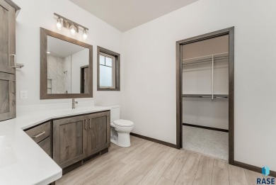 Gorgeous Justice Floor Plan Villa Home in Brandon's Aspen Ridge on Brandon Municipal Golf Course in South Dakota - for sale on GolfHomes.com, golf home, golf lot