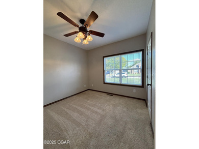 Beautifully Maintained Briarbrook Home with Detached on Briarbrook Golf Course in Missouri - for sale on GolfHomes.com, golf home, golf lot