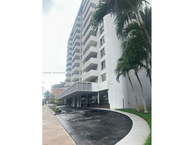 Sunny spaciuos airy Large 2 be/2 bath Large master suite with on Granada Golf Club in Florida - for sale on GolfHomes.com, golf home, golf lot