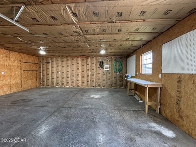 Beautifully Maintained Briarbrook Home with Detached on Briarbrook Golf Course in Missouri - for sale on GolfHomes.com, golf home, golf lot