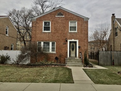 Come and view this 2 Story Brick Georgian Style home with 3 on Marquette Park Golf Course in Illinois - for sale on GolfHomes.com, golf home, golf lot