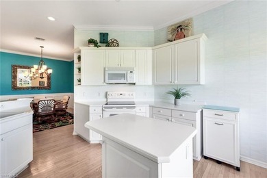 Golf Membership Included ($50,000 value)! Well maintained on Hunters Ridge Country Club in Florida - for sale on GolfHomes.com, golf home, golf lot