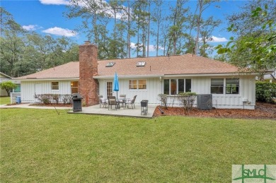 Charming 3 bedroom plus office/bedroom, 2 bath home located in on The Landings Club - Oakridge in Georgia - for sale on GolfHomes.com, golf home, golf lot