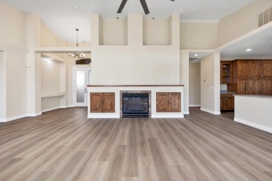 Updated 4 bedroom, 3 bath home on Green Spring Golf Course! on Green Spring Country Club in Utah - for sale on GolfHomes.com, golf home, golf lot