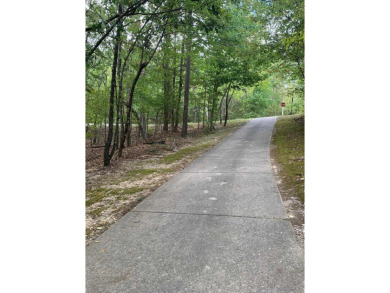 Come build your dream home on this beautiful lot located on the on Granada Golf Course in Arkansas - for sale on GolfHomes.com, golf home, golf lot