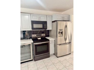 Great and spacious townhouse in one of the most desirable gated on Fountains Golf and Country Club in Florida - for sale on GolfHomes.com, golf home, golf lot