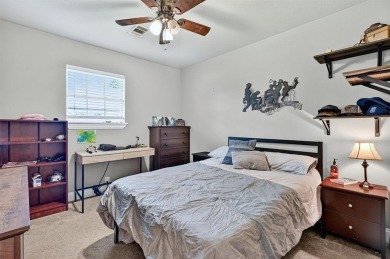 Charming 3-bedroom, 2-bathroom house located in Lake Kiowa, a on Lake Kiowa Golf Course in Texas - for sale on GolfHomes.com, golf home, golf lot