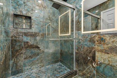 Spacious 5BR, 2.5BA home in Madison Green, Royal Palm Beach on The Links At Madison Green in Florida - for sale on GolfHomes.com, golf home, golf lot