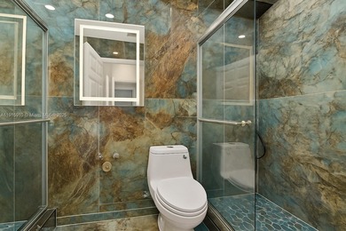 Spacious 5BR, 2.5BA home in Madison Green, Royal Palm Beach on The Links At Madison Green in Florida - for sale on GolfHomes.com, golf home, golf lot