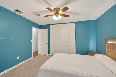 Spacious 5BR, 2.5BA home in Madison Green, Royal Palm Beach on The Links At Madison Green in Florida - for sale on GolfHomes.com, golf home, golf lot