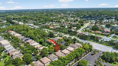 Spacious 5BR, 2.5BA home in Madison Green, Royal Palm Beach on The Links At Madison Green in Florida - for sale on GolfHomes.com, golf home, golf lot