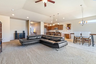 Welcome home! This beautiful 3 bedroom, 2 bathroom rambler is on Horn Rapids Golf Club in Washington - for sale on GolfHomes.com, golf home, golf lot