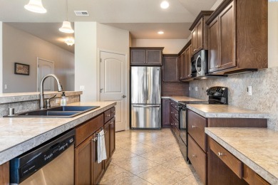 Welcome home! This beautiful 3 bedroom, 2 bathroom rambler is on Horn Rapids Golf Club in Washington - for sale on GolfHomes.com, golf home, golf lot