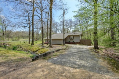 Come live & play in Diamondhead. This home has been recently on Diamondhead Golf and Country Club in Arkansas - for sale on GolfHomes.com, golf home, golf lot