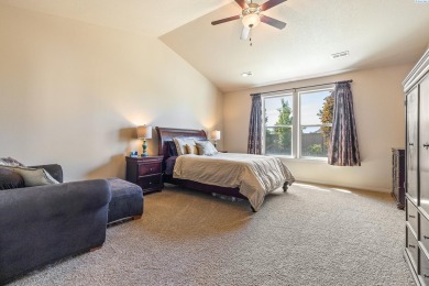 Welcome home! This beautiful 3 bedroom, 2 bathroom rambler is on Horn Rapids Golf Club in Washington - for sale on GolfHomes.com, golf home, golf lot