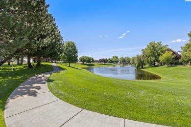 Welcome home! This beautiful 3 bedroom, 2 bathroom rambler is on Horn Rapids Golf Club in Washington - for sale on GolfHomes.com, golf home, golf lot