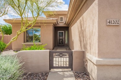 Welcome to carefree living in  this meticulously maintained on Anthem Golf and Country Club  in Arizona - for sale on GolfHomes.com, golf home, golf lot