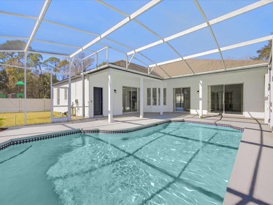 Located in a gated golf course community, 411 Boxwood Dr has on Ridgewood Lakes Golf and Country Club in Florida - for sale on GolfHomes.com, golf home, golf lot