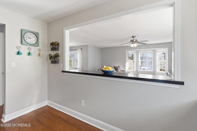 Welcome to this lovely 2-bedroom, 2-bath upper-level condo in on Raintree Golf Course in New Jersey - for sale on GolfHomes.com, golf home, golf lot