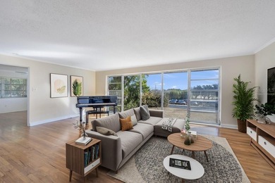 Under contract-accepting backup offers. Welcome to 2917 on Cleveland Heights Golf Course in Florida - for sale on GolfHomes.com, golf home, golf lot