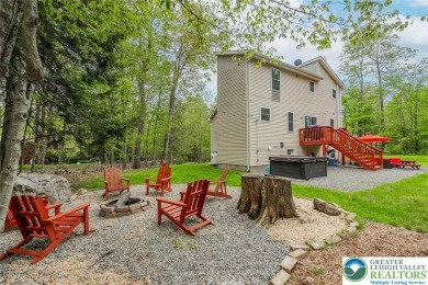 This beautifully renovated 3-bedroom, 3-bathroom home is the on Pocono Farms Country Club in Pennsylvania - for sale on GolfHomes.com, golf home, golf lot