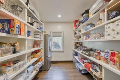 You will love and enjoy all the wonderful and elegant features on Highland Springs Country Club in Missouri - for sale on GolfHomes.com, golf home, golf lot