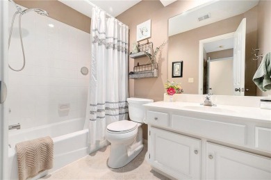 Must see Meticulous 1.5 Story in Lakewood. The list of on Lakewood Oaks Golf Club, Ltd. in Missouri - for sale on GolfHomes.com, golf home, golf lot