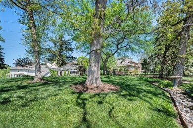 Must see Meticulous 1.5 Story in Lakewood. The list of on Lakewood Oaks Golf Club, Ltd. in Missouri - for sale on GolfHomes.com, golf home, golf lot
