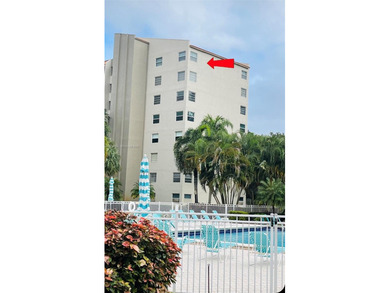 spacious 3-bedroom, 2.5-bath corner unit with 1,760 sq ft in the on Inverrary Country Club in Florida - for sale on GolfHomes.com, golf home, golf lot