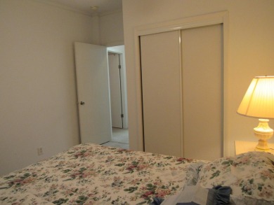 2005 Palm Harbor mobile home with a large (12x20) Florida room on Spanish Lakes Golf Village in Florida - for sale on GolfHomes.com, golf home, golf lot