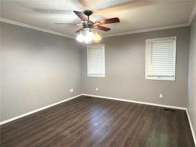 Charming 3 bedroom 2 bath home on a large corner lot.  Kitchen on Bella Vista Country Club - Berksdale in Arkansas - for sale on GolfHomes.com, golf home, golf lot