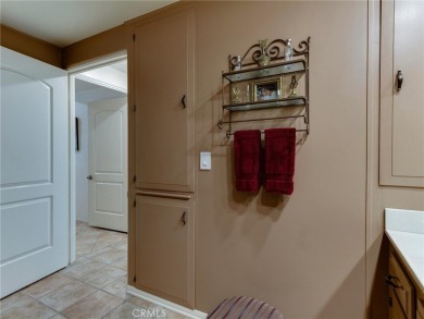 (Mutual 2-43-L)  WELCOME TO YOUR NEW HOME ... just wait till you on Leisure World Seal Beach Golf Course in California - for sale on GolfHomes.com, golf home, golf lot