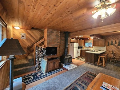 Cute as a button cabin in a great in town location! This 3 on McCall Municipal Golf Course in Idaho - for sale on GolfHomes.com, golf home, golf lot