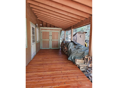 Cute as a button cabin in a great in town location! This 3 on McCall Municipal Golf Course in Idaho - for sale on GolfHomes.com, golf home, golf lot