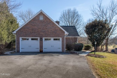 Lovingly described by the current owners as ''MY HAPPY PLACE'' on Glenrochie Country Club in Virginia - for sale on GolfHomes.com, golf home, golf lot