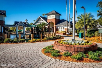 Lovely Eagle Harbor 4 bedroom, 2 bath home on a quiet cul-de-sac on Eagle Harbor Golf Club in Florida - for sale on GolfHomes.com, golf home, golf lot