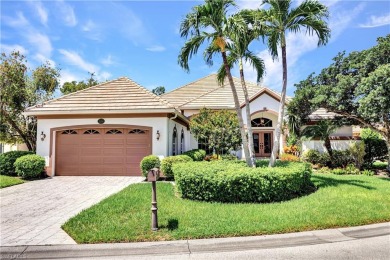 WELCOME TO SILVERTHORN COURT AT HUNTERS RIDGE ONE OF THE MOST on Hunters Ridge Country Club in Florida - for sale on GolfHomes.com, golf home, golf lot