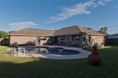 Poolside paradise near Corpus Christi Bay, waterfront parks on Oso Beach Municipal Golf Course in Texas - for sale on GolfHomes.com, golf home, golf lot