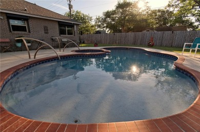Poolside paradise near Corpus Christi Bay, waterfront parks on Oso Beach Municipal Golf Course in Texas - for sale on GolfHomes.com, golf home, golf lot
