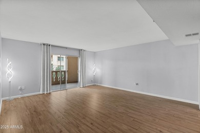 Rarely does a condo combine DESIGNER FINISHES, INSIDE LAUNDRY on Scottsdale Shadows in Arizona - for sale on GolfHomes.com, golf home, golf lot