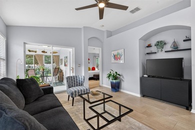 CUTE AS A BUTTON. METICULOUSLY MAINTAINED. GATED COMMUNITY WITH on Meadow Oaks Golf and Country Club in Florida - for sale on GolfHomes.com, golf home, golf lot