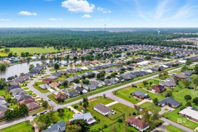 This beautiful, Gold Fortified, three-bedroom home is situated on Glenlakes Golf Club in Alabama - for sale on GolfHomes.com, golf home, golf lot