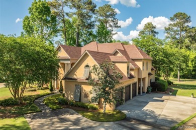 EXCEPTIONAL custom built home in Wynlakes on Wynchase Circle! on Wynlakes Golf and Country Club in Alabama - for sale on GolfHomes.com, golf home, golf lot