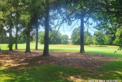 Welcome Home to 8804 Green Chase!  This 3 bedroom 2 bath home is on Arrowhead Country Club in Alabama - for sale on GolfHomes.com, golf home, golf lot