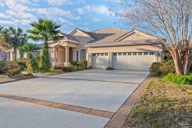 This Arthur Rutenberg-designed home in The Peninsula subdivision on Peninsula Golf and Racquet Club in Alabama - for sale on GolfHomes.com, golf home, golf lot