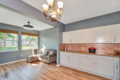 *Home Sale Contingency - Continue to Show* Resort-style living on Mistwood Golf Club in Illinois - for sale on GolfHomes.com, golf home, golf lot